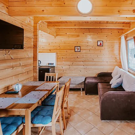 Heaven Lodge *